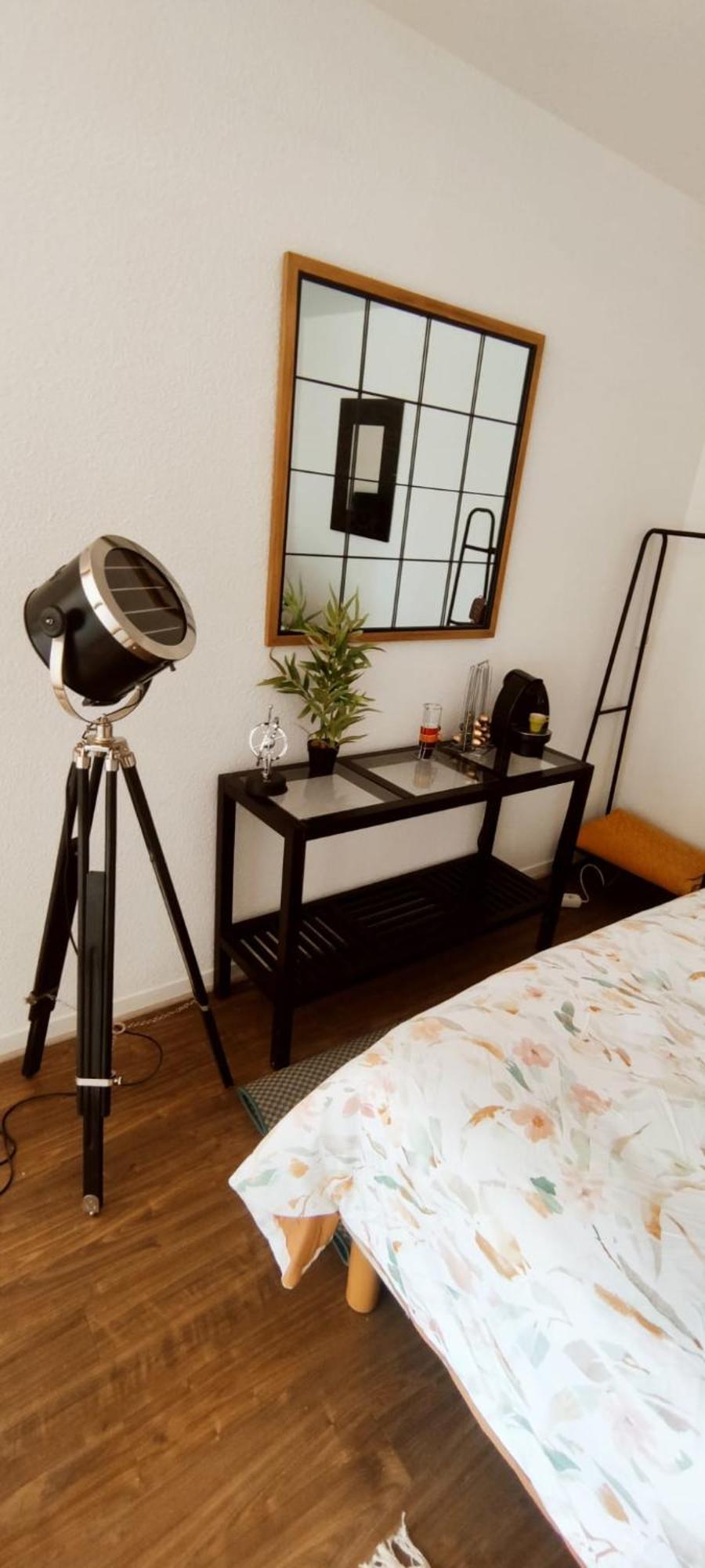 Studio Elegant A Cergy Bagian luar foto